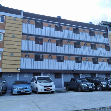 Rinrada Place Hotel Ubon Ratchathani Eksteriør billede