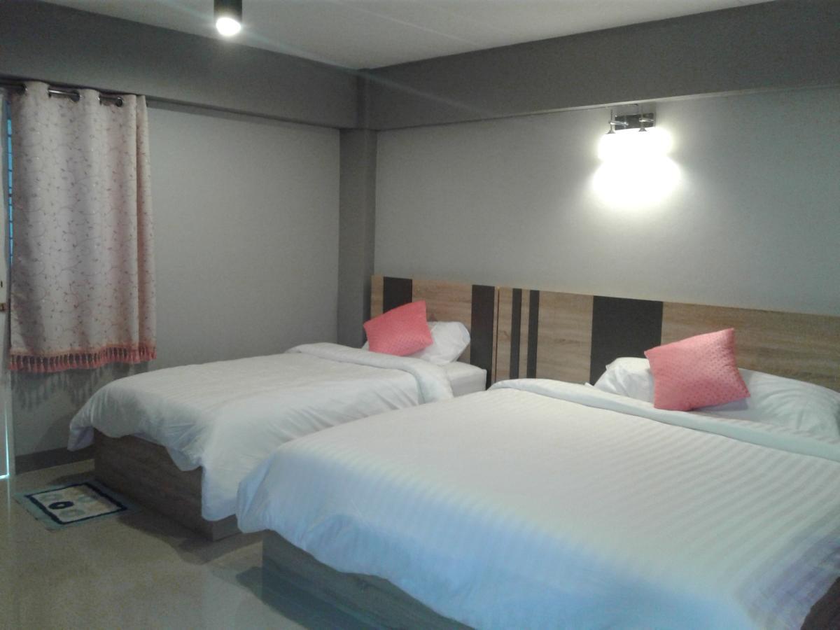 Rinrada Place Hotel Ubon Ratchathani Eksteriør billede