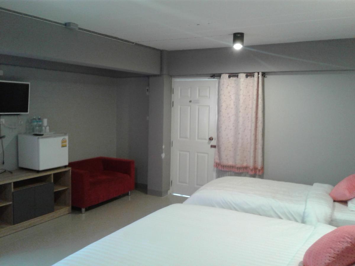 Rinrada Place Hotel Ubon Ratchathani Eksteriør billede