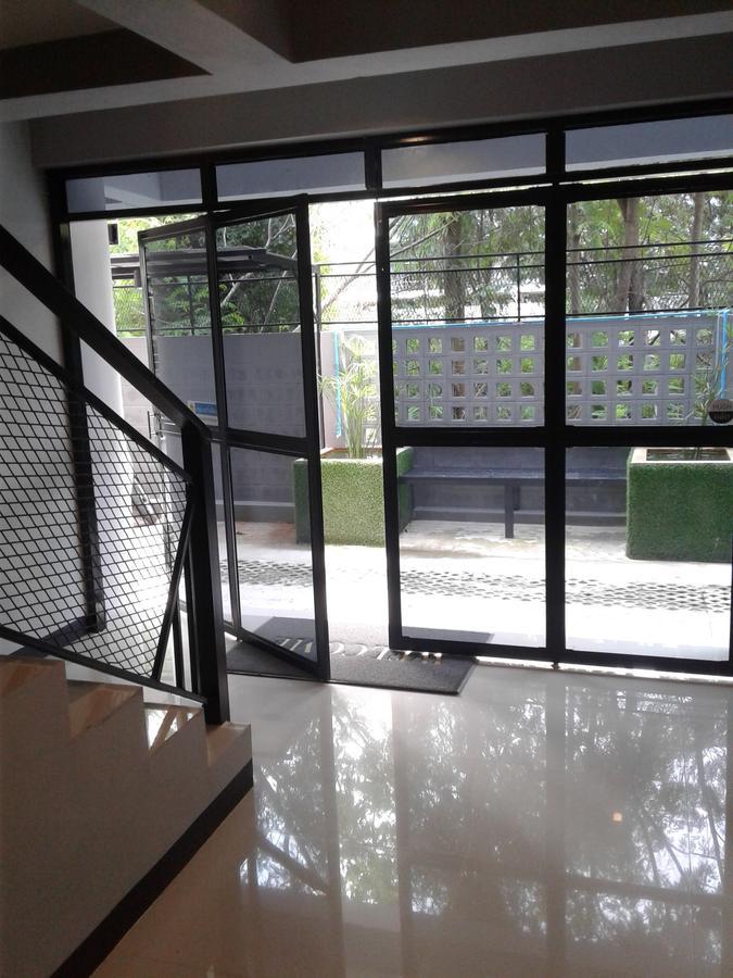 Rinrada Place Hotel Ubon Ratchathani Eksteriør billede