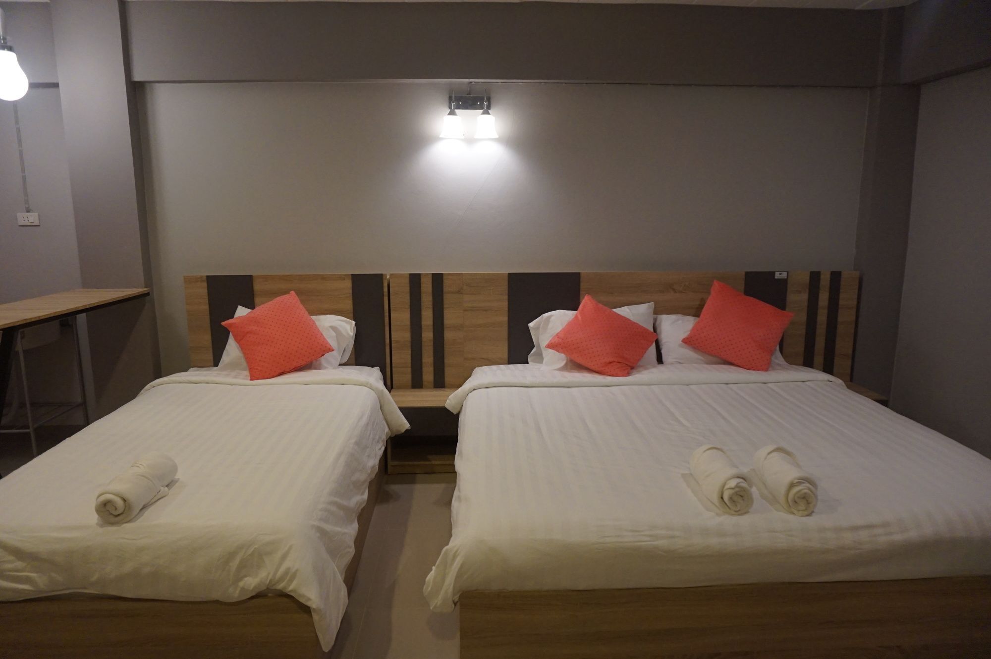 Rinrada Place Hotel Ubon Ratchathani Eksteriør billede