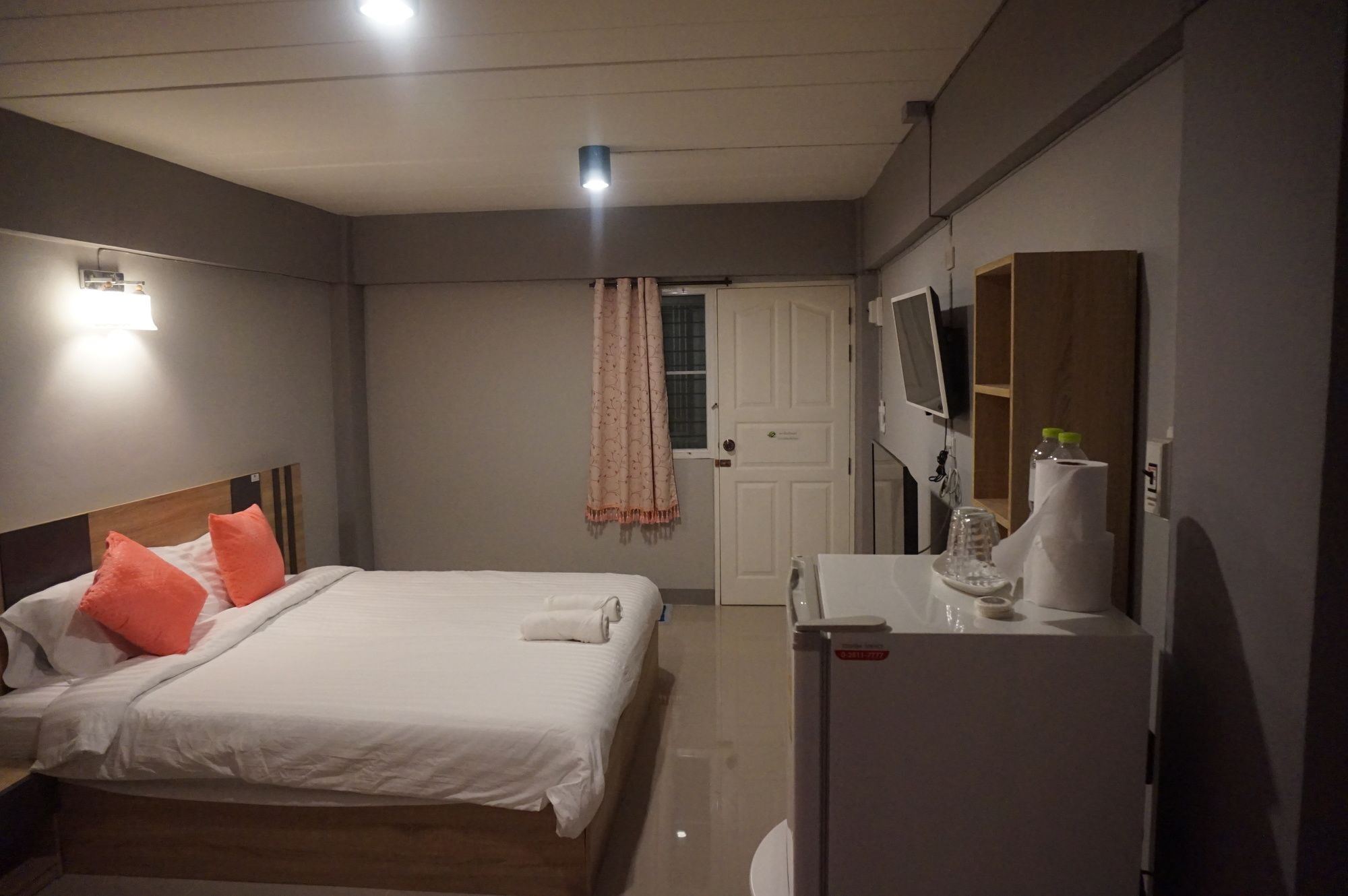 Rinrada Place Hotel Ubon Ratchathani Eksteriør billede